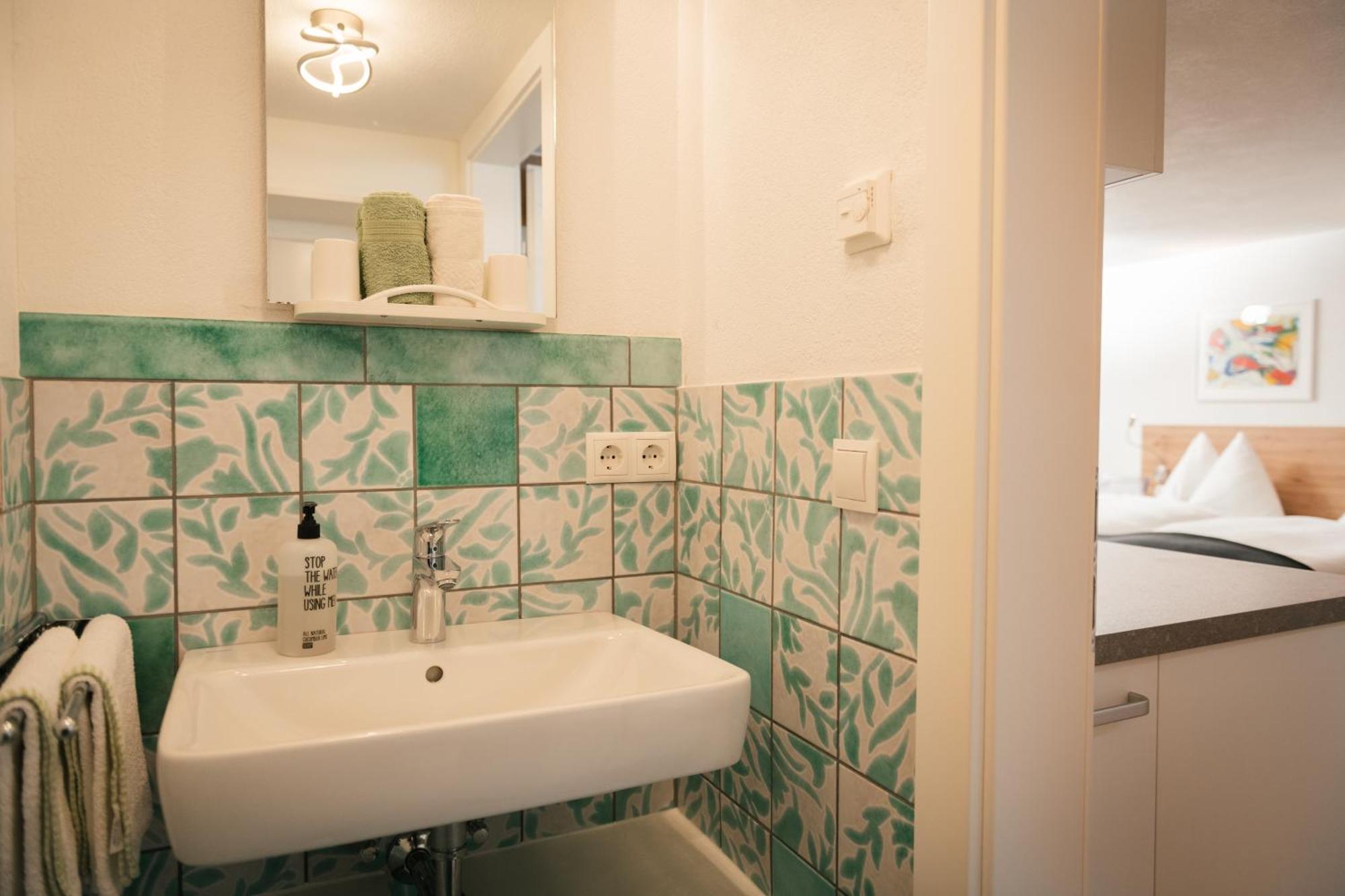 Villa Marwa - Eine Ruheoase Im Gruenen Innsbruck Ngoại thất bức ảnh